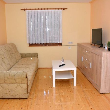 Apartman Viktorija Крапінське Топліце Екстер'єр фото