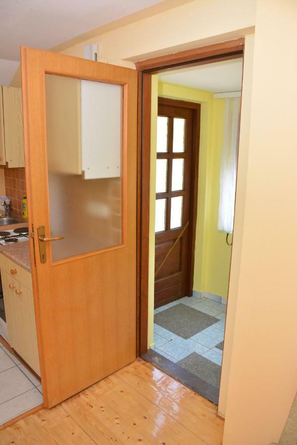 Apartman Viktorija Крапінське Топліце Екстер'єр фото